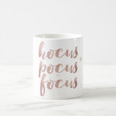 PixDezines Hocus/Pocus/Focus/Imitats Rose Gold Kaffeetasse (Mittel)