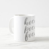 PixDezines Hocus/Pocus/Focus Kaffeetasse (Vorderseite Links)