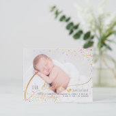 PixDezines Liebe Geburtsankündigung/Confetti Ankündigungspostkarte (Stehend Vorderseite)