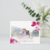 PixDezines Rote Kirsche Blüten Save the Date Ankündigungspostkarte (Stehend Vorderseite)