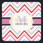 PixDezines Zickzack/Christmas/DIY-Farbtöne Quadratischer Aufkleber<br><div class="desc">PixDezines Zickzack für die Weihnachtsfeier,  die grünen Trims Hintergrund für die Weihnachtsadressen. Alle Elemente sind anpassbar. Copyright © 2011 PixDezines.com™ und PixDezines™ auf zazzle.com</div>