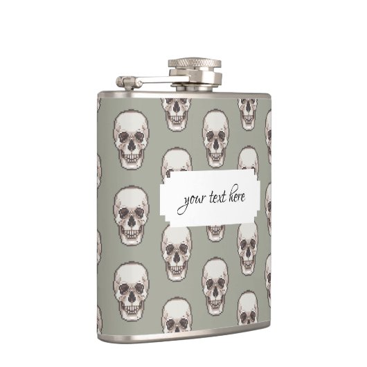 Pixel Art Gothic Spooky Skull Muster Flachmann (Rechts)