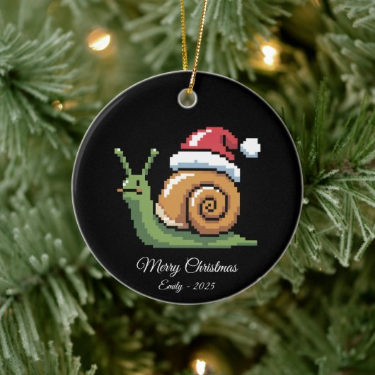 Pixel Art Snail Santa Hat Black Keramik Ornament (Baum)
