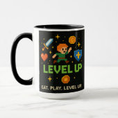 Pixel Gamer Mug – Level Up Retro Gaming Style Tasse (Links)
