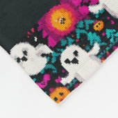Pixel Ghosts Halloween Sweater Pattern Fleecedecke (Ecke)
