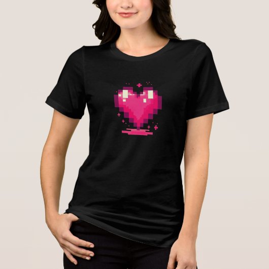 Pixel Heart Retro 8-Bit Gamer Love Design Tri-Blend Shirt (Vorderseite)