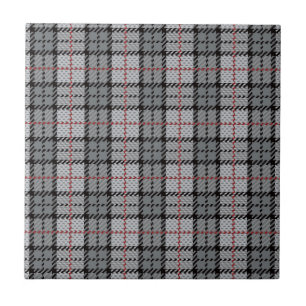 Pixel Plaid in Grau mit rotem Streifen Fliese