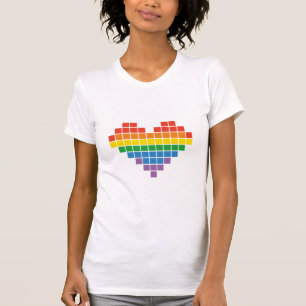 Pixel Pride Heart T-Shirt: Liebe in Pixel T-Shirt