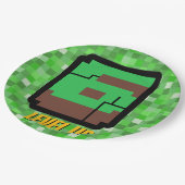Pixelated Gamer Green Building Level Up 6 Pappteller (Schrägansicht)