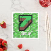 Pixelated Gamer Green Building Level Up 7 Serviette (Beispiel)