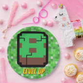 Pixelated Gamer Green Building Level Up 8 Pappteller (Party)