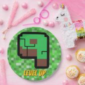 Pixelated Gamer Green Building Level Up 9 Pappteller (Party)