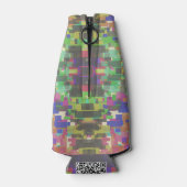 Pixelated Patterned Beyond Colors Of The Rainbow Flaschenkühler (Rückseite)