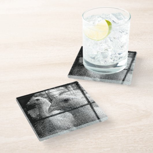 pixelige Hühner Glasuntersetzer (Schrägansicht)