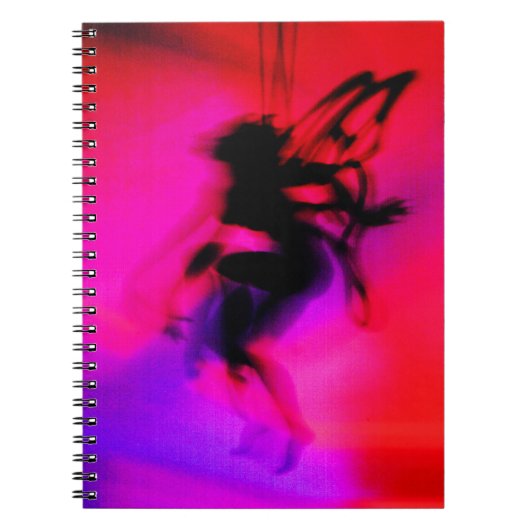 Pixie Dancing in Rosa Notizblock (Vorderseite)