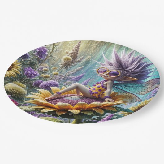 Pixie Fairy auf einer Sonnenblume Pappteller (Schrägansicht)