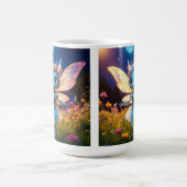 Pixie-Roboter-Ballerina tanzt in den Wildblumen Kaffeetasse (Mittel)