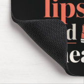 Pixie-Schnitt Lippenstift und Sneaker Kurzhaarfris Mousepad (Ecke)