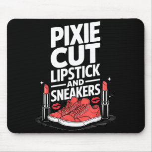 Pixie-Schnitt Lippenstift und Sneaker Kurzhaarfris Mousepad