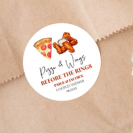 Pizza and Wings Before The Rings Couples Shower  Runder Aufkleber