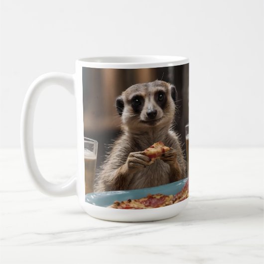 "Pizza und Pints: Eine perfekte Snackpause für Mee Kaffeetasse (Links)