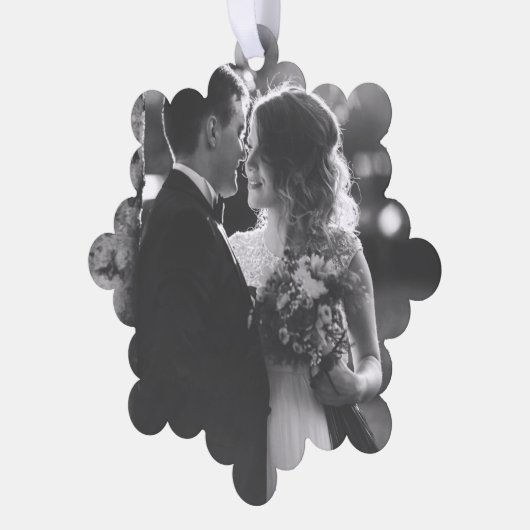 Plaid Married & Merry Script Big Photo Christmas Ornament Karte (Linke Ecke)