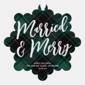 Plaid Married & Merry Script Big Photo Christmas Ornament Karte (Rückseite)
