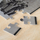 Plakat für "HMS-Kinderschürze", durchgeführt durch Puzzle (Seite)