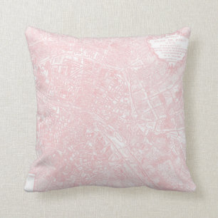 Plande Paris im rosa Kissen