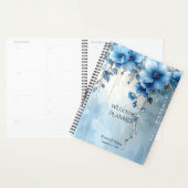 Planer mit blauen Blumen und Perlen (Anzeige)