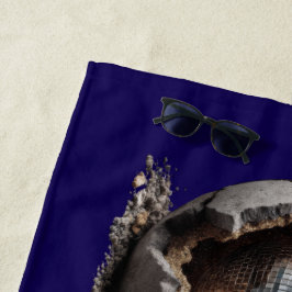 Planet Disco Core - Erde bricht in den Party-Modus Strandtuch