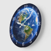 Planet Earth Wall Clock — Space-Inspired Design Große Wanduhr (Winkel)