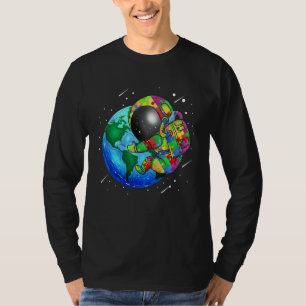 Planet Erde Autismus Kinder Puzzle Astronaut Sonne T-Shirt