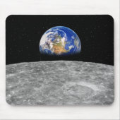 Planet Erde erhebt sich über den Mond Mousepad (Vorne)