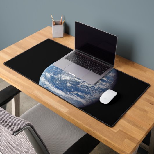 Planet Erde von der Apollo 11 Crew genommen. Schreibtischunterlage (Büro 2)