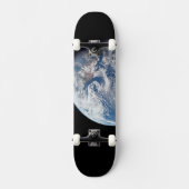 Planet Erde von der Apollo 11 Crew genommen. Skateboard (Vorderseite)