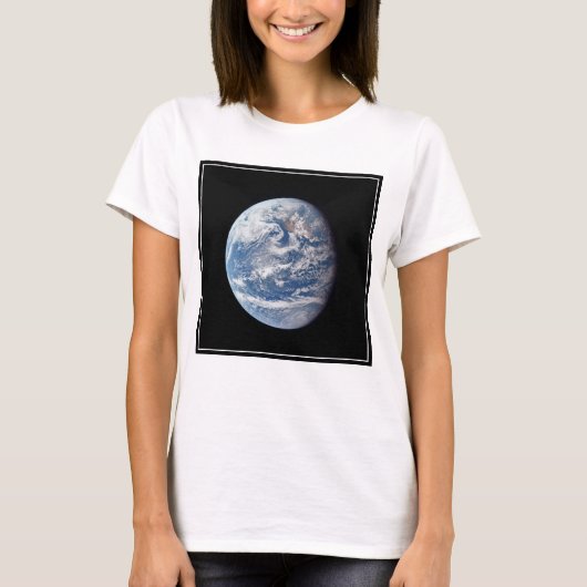 Planet Erde von der Apollo 11 Crew genommen. T-Shirt (Vorderseite)