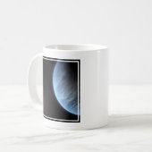 Planet K2-18b, Host Star und Begleitplanet. Kaffeetasse (Vorderseite Links)