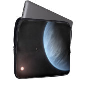 Planet K2-18b, Host Star und Begleitplanet. Laptopschutzhülle (Vorne Rechts)