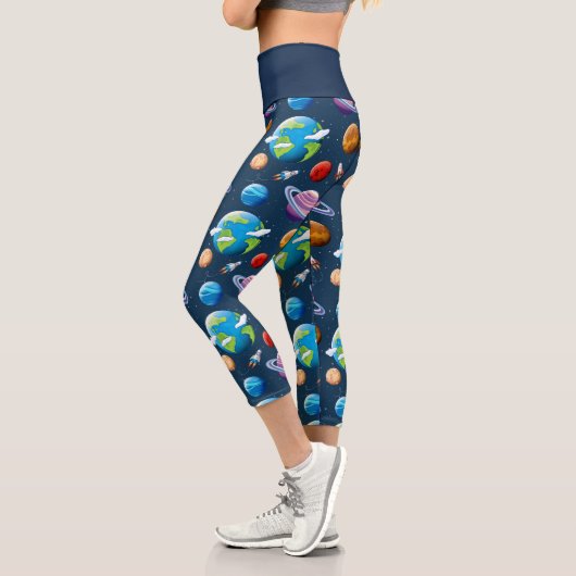 Planet- und Sternmuster Capri Leggings (Links)