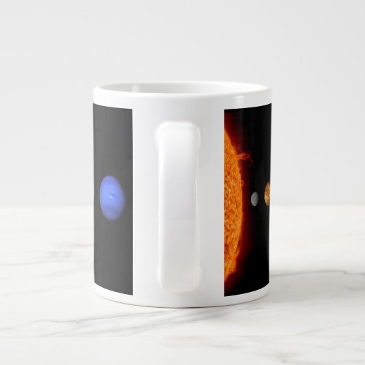 PLANETE DES SOLAR SYSTEMS Custom 20oz Riesengroße  Jumbo-Tasse (Rückseite)