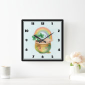 Planter mit Regenbogen und Klee Quadratische Wanduhr (Zuhause)