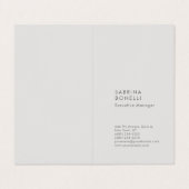 Platin-Grau minimalistisches Modern Visitenkarten (Außenseite Aufgefaltet)