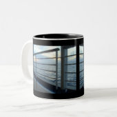 Plattform-waagerecht ausgerichtete Ansicht-Tasse Zweifarbige Tasse (Vorderseite Links)