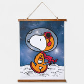 PLATZ | Snoopy Astronaut Wandteppich Mit Holzrahmen (Vorderseite)