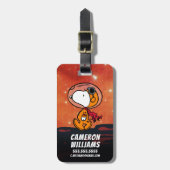 PLATZ | Snoopy Geometric Moon Walk Gepäckanhänger (Vorderseite vertikal)