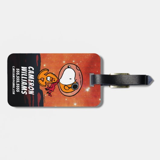 PLATZ | Snoopy Geometric Moon Walk Gepäckanhänger (Rückseite horizontal)