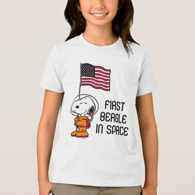 PLATZ | Snoopy mit Flaggenastronaut Tri-Blend Shirt (Vorderseite)