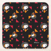 PLATZ | Snoopy Space Anzug Schwarzes Muster Rechteckiger Pappuntersetzer (Vorderseite)