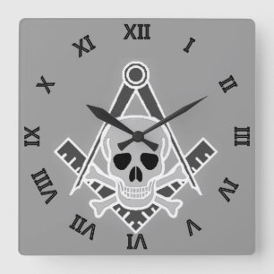 Platz und Kompass mit Skull und Crossbones Quadratische Wanduhr